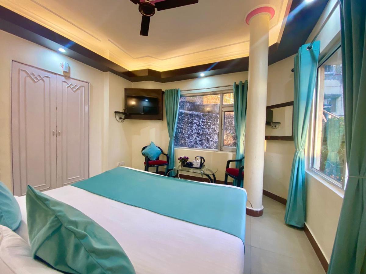 Riversun Hotel Mall Road Mussoorie Zewnętrze zdjęcie