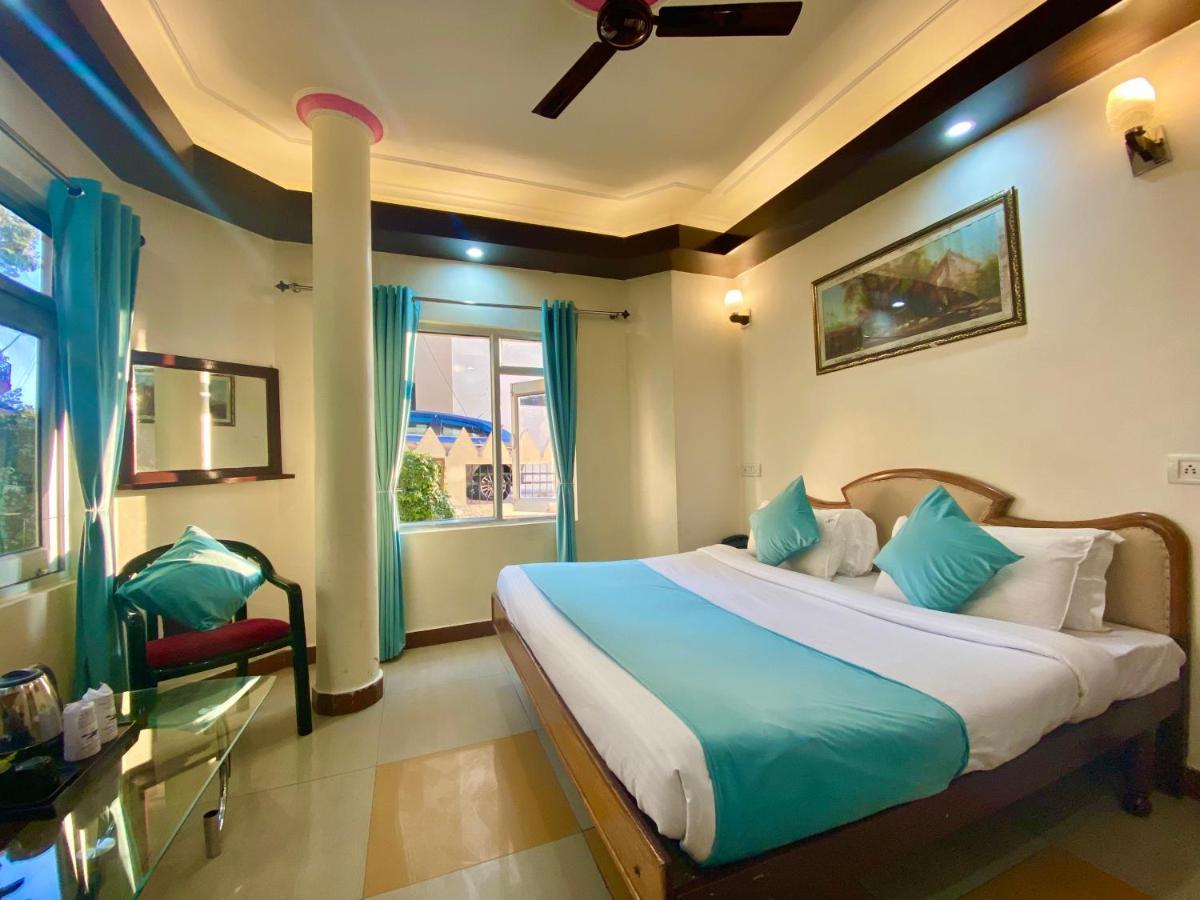 Riversun Hotel Mall Road Mussoorie Zewnętrze zdjęcie