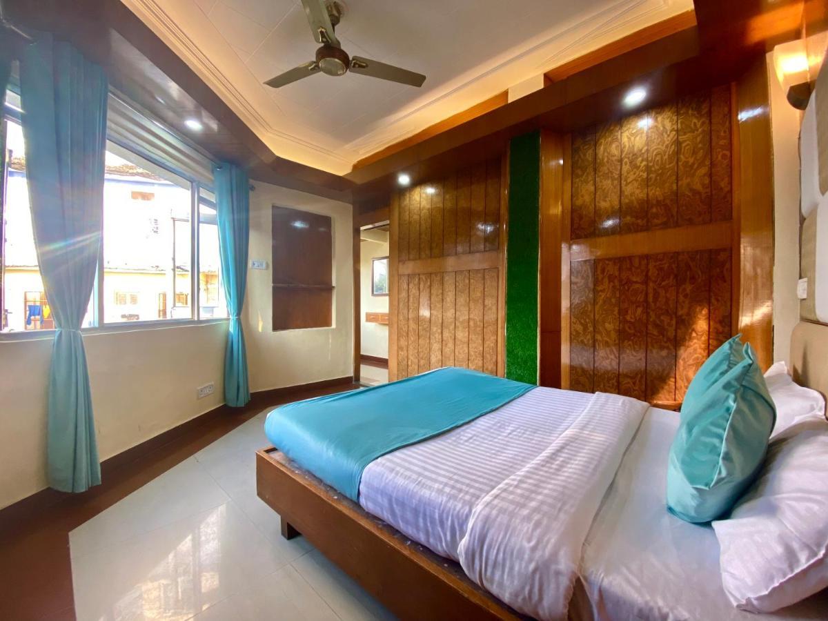 Riversun Hotel Mall Road Mussoorie Zewnętrze zdjęcie