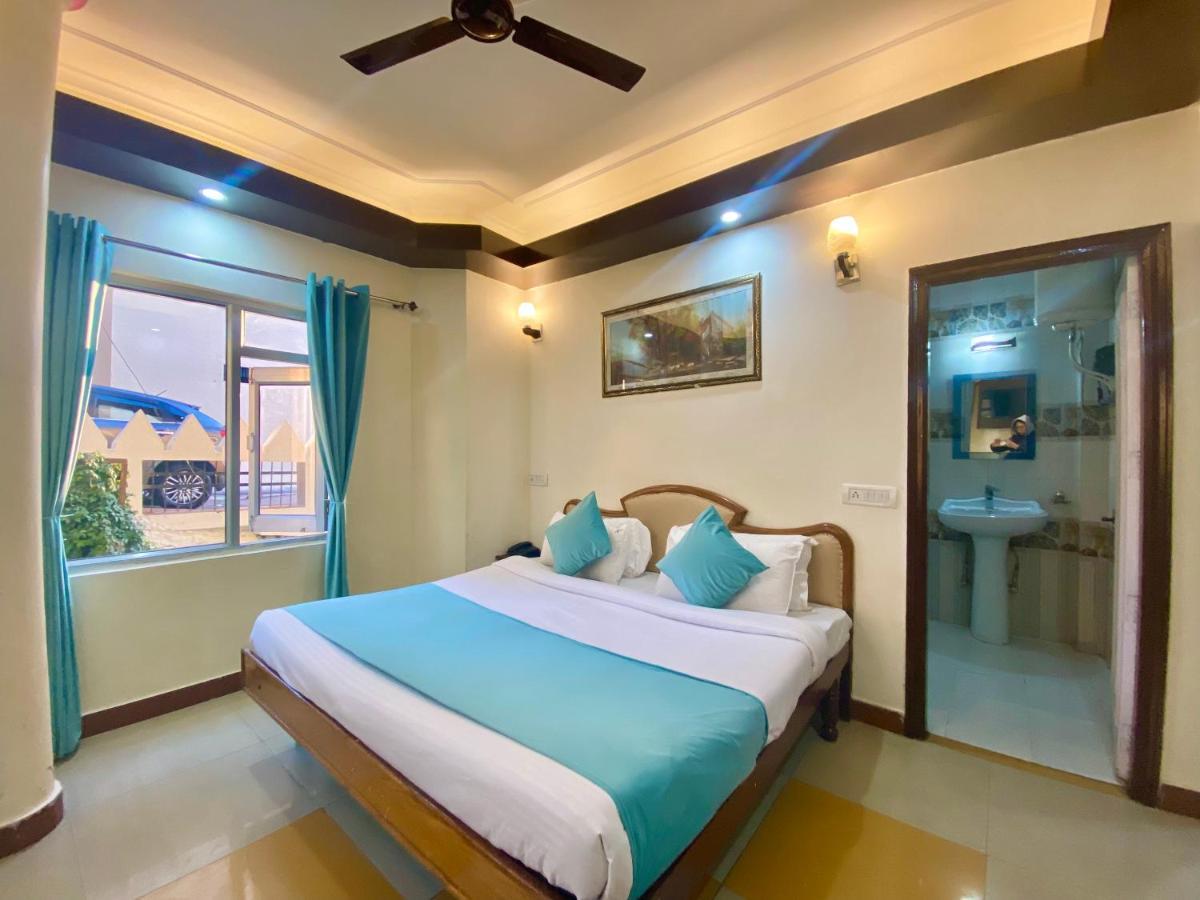 Riversun Hotel Mall Road Mussoorie Zewnętrze zdjęcie
