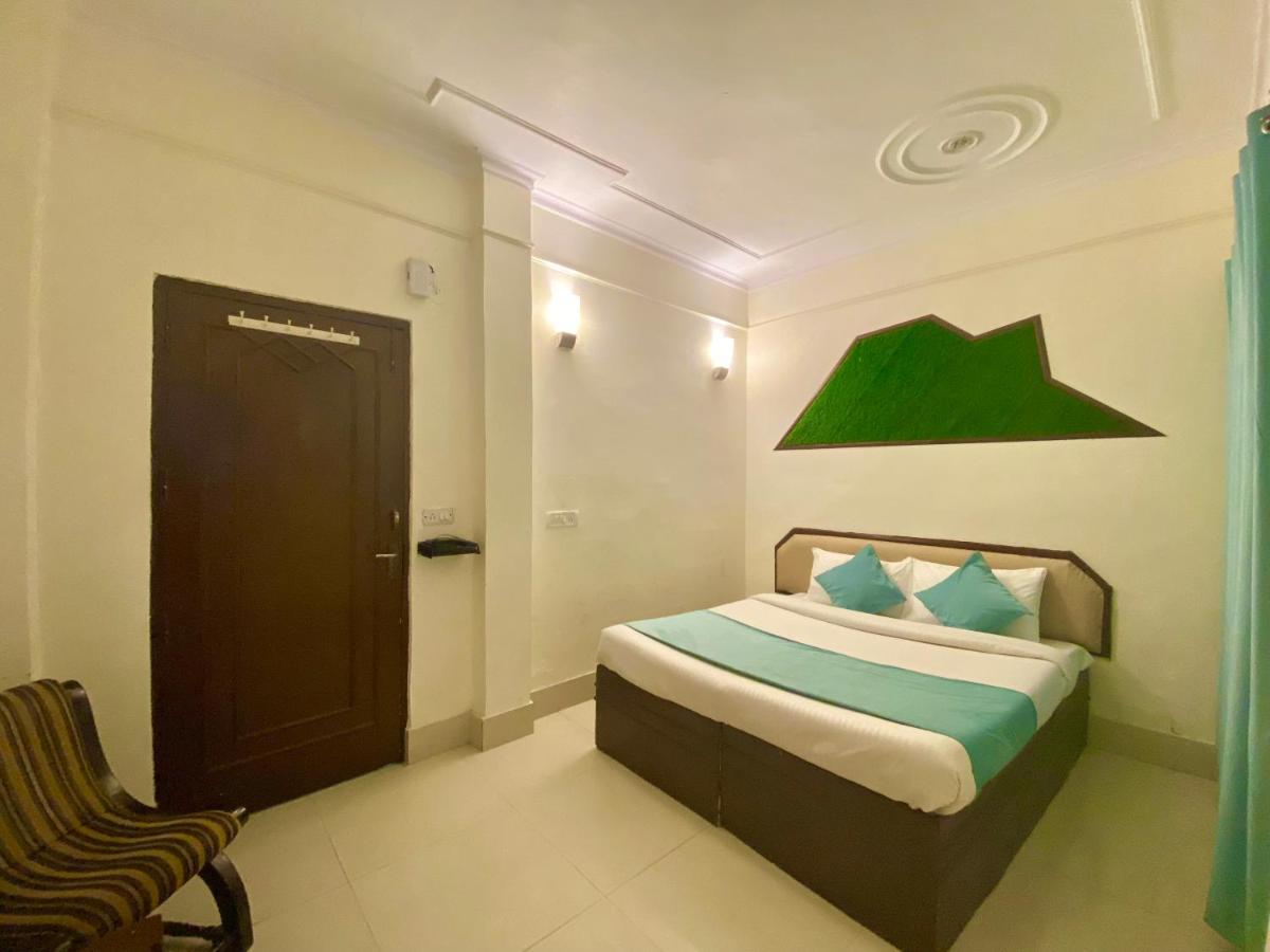 Riversun Hotel Mall Road Mussoorie Zewnętrze zdjęcie