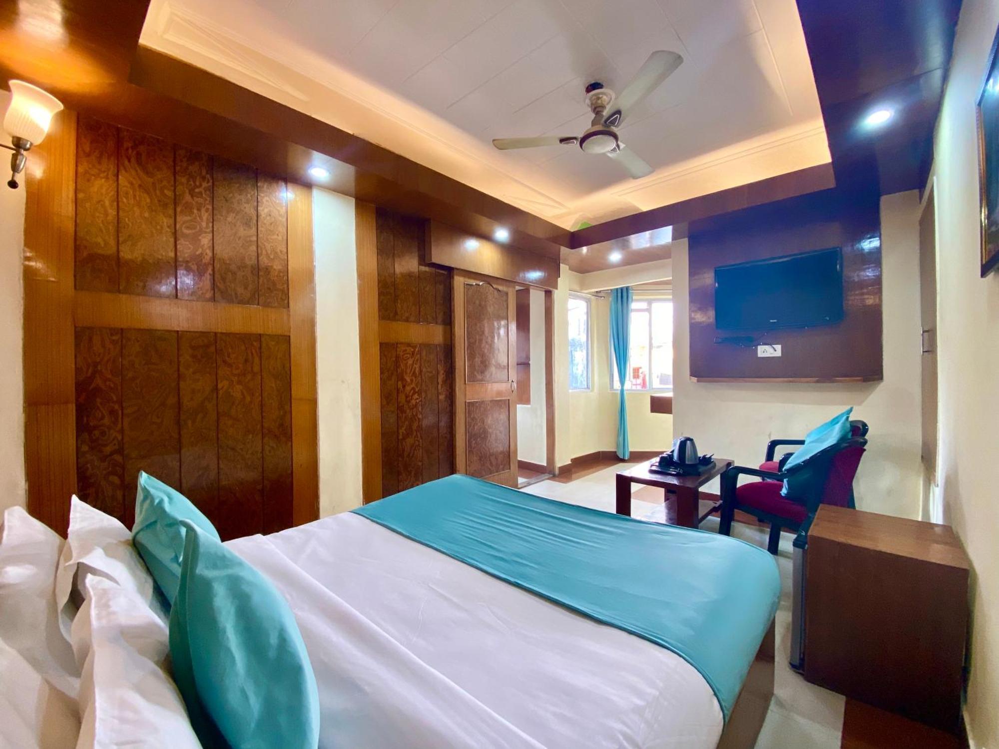 Riversun Hotel Mall Road Mussoorie Zewnętrze zdjęcie
