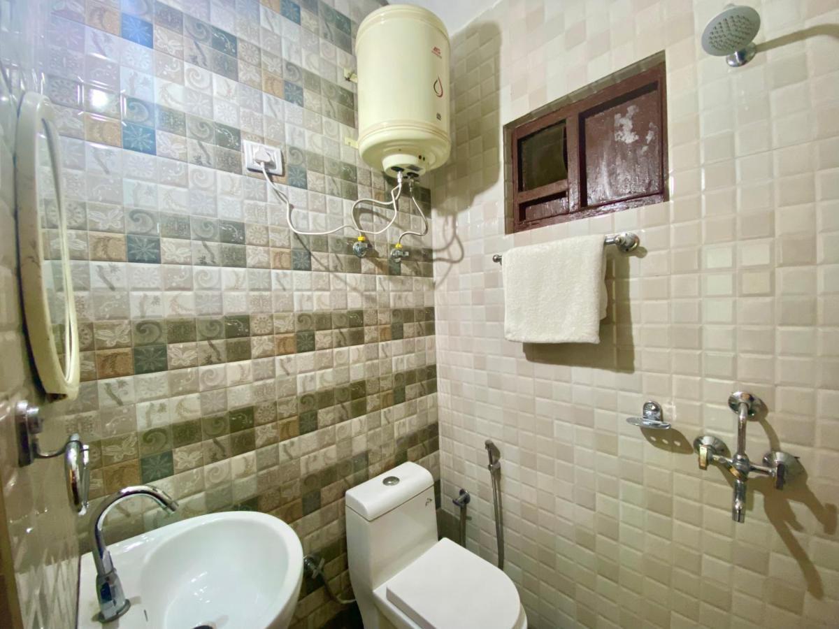 Riversun Hotel Mall Road Mussoorie Zewnętrze zdjęcie